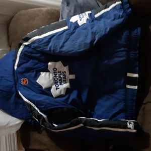 Toronto maple leafs winter coat nhl starter large